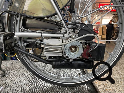 Instandsetzung Saxonette Motor in der 2-radscheune 